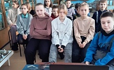 <Первая женщина космонавт в космосе> - Беседа