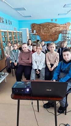 <Первая женщина космонавт в космосе> - Беседа