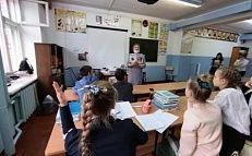 «Витя Малеев в школе и дома». -Громкое чтение