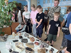 В ГОСТЯХ У ИСТОРИИ: ЭКСКУРСИЯ ДЛЯ ЮНЫХ МАМЧАН