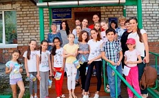 Артисты иркутского музыкального театра им. Н.М. Загурского и детской балетной студии