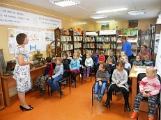 «Здравствуй, осень золотая!»- познавательная беседа