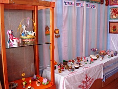 Выставка пасхальных украшений «Страна умелых мастеров»