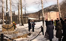 "Не может быть забвения" митинг, посвященный Дню памяти жертв политических репрессий