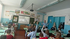 "Первая женщина - космонавт" - беседа